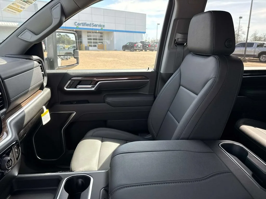 2026 Chevrolet Silverado 2500 HD LT - Photo 30