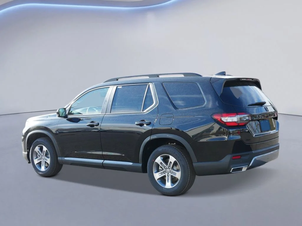New 2026 Crystal Black Pearl Honda EX-L image 3