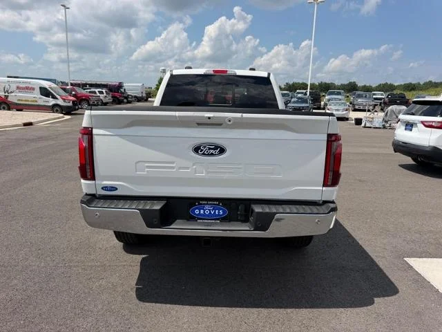 New 2026 Star White Metallic Tri-Coat Ford Lariat® image 30