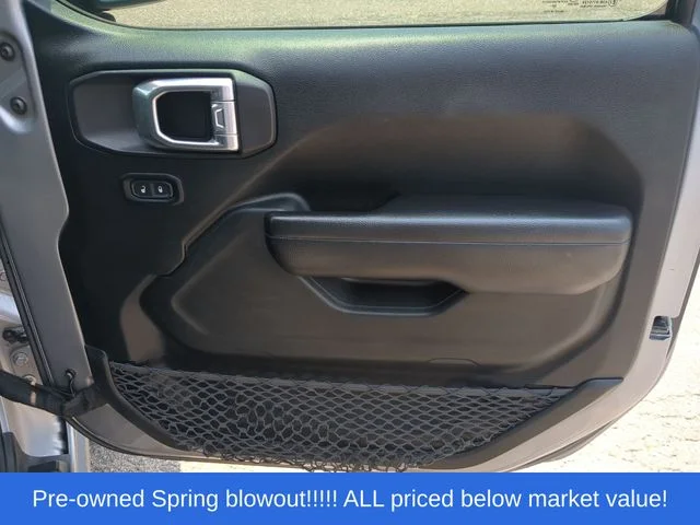 Used 2021 Silver Jeep Unlimited Sport S image 40