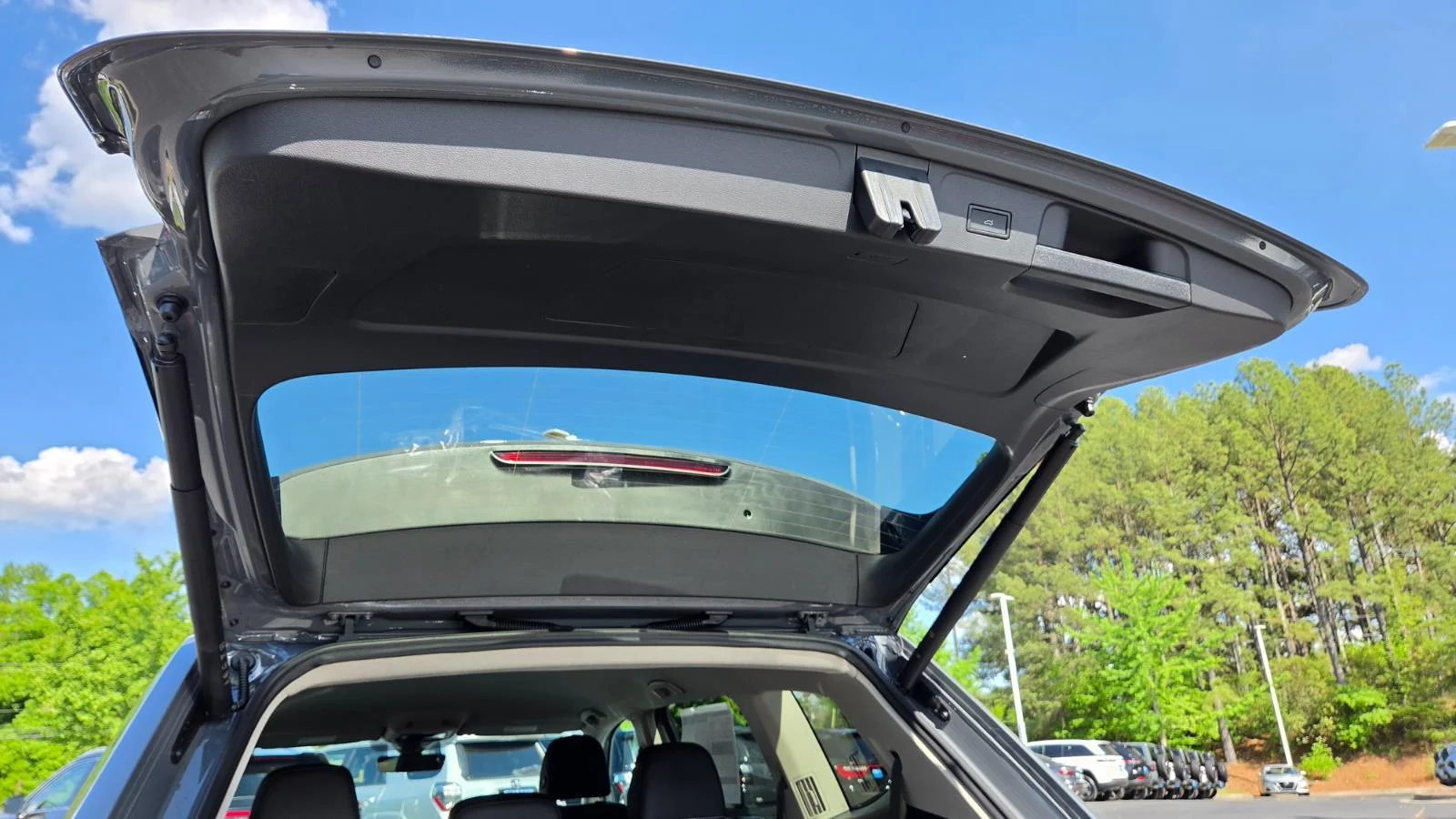 New 2026 Pure Gray Volkswagen 2.0T SE w/Technology image 62