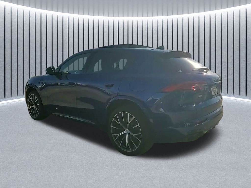 2026 Maserati Grecale Modena V6 - Photo 14