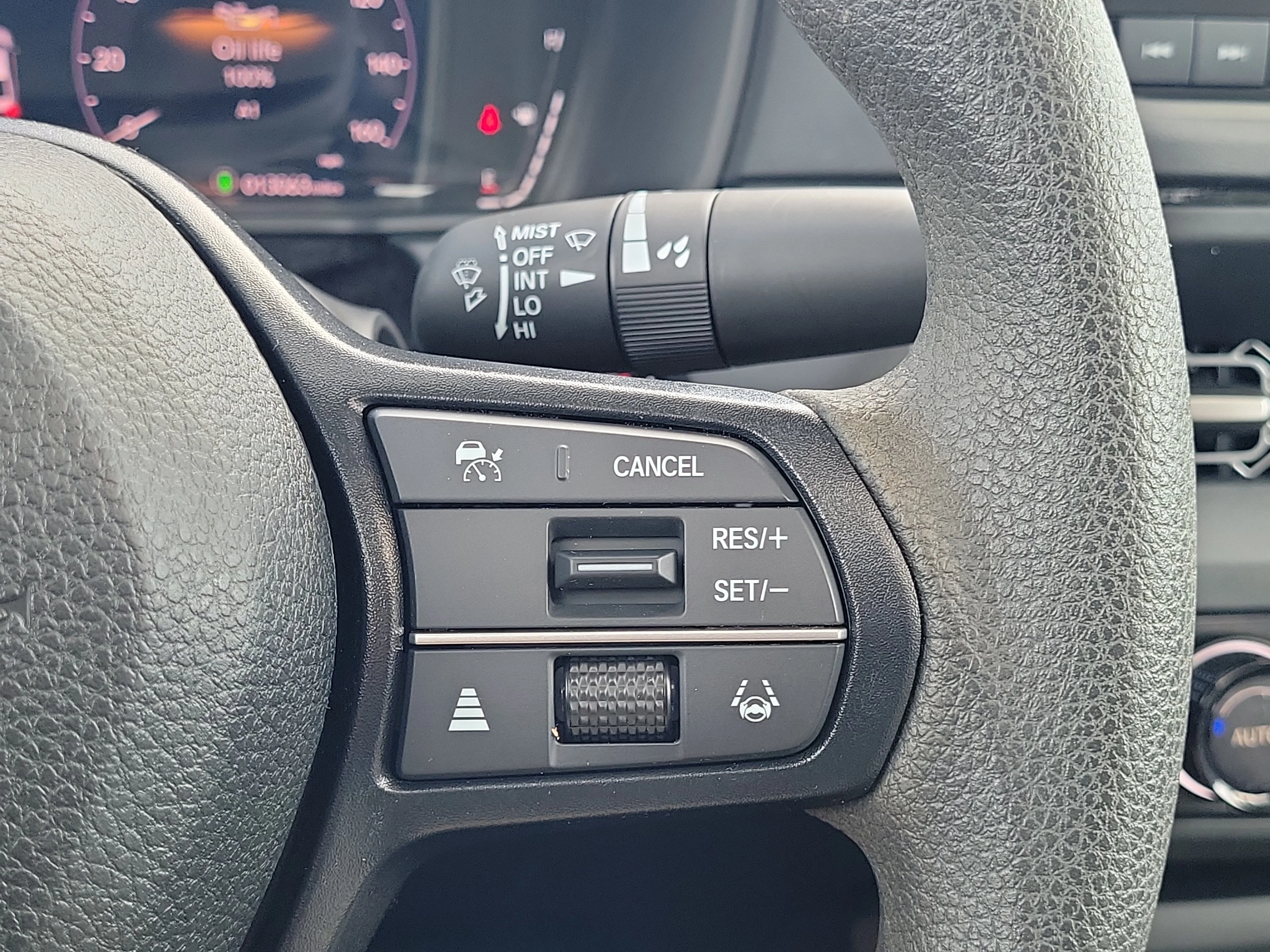 2025 Honda Accord SE - Photo 55
