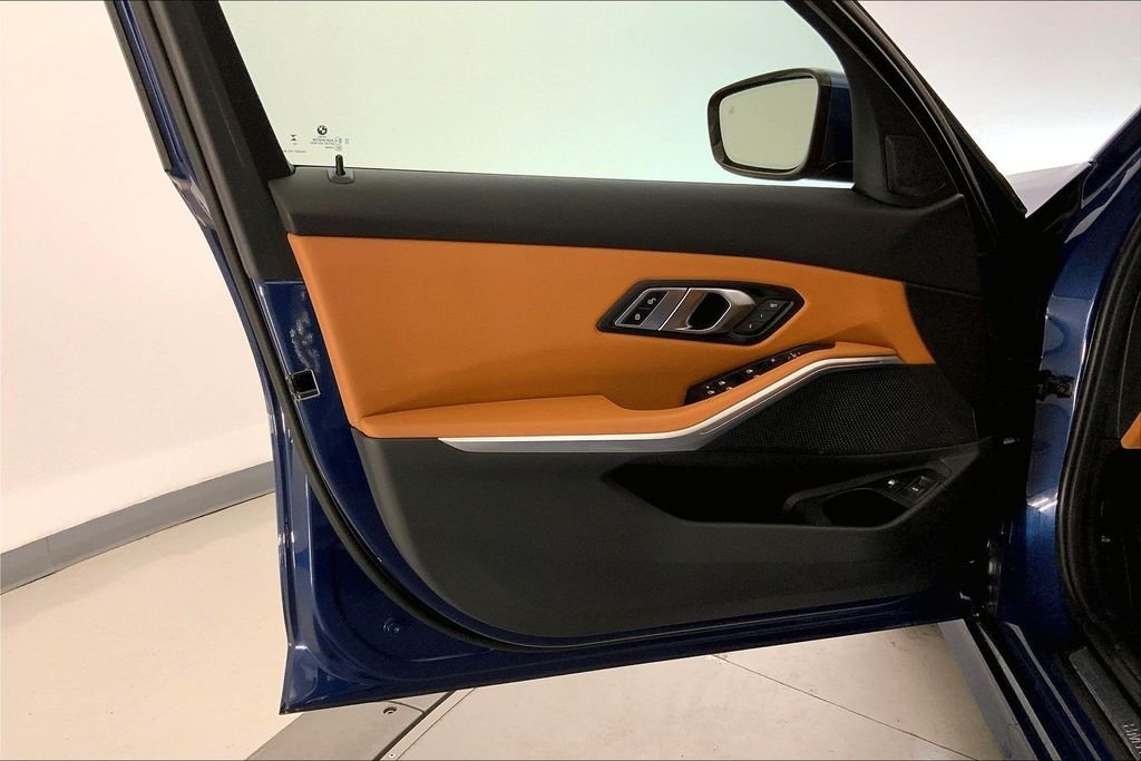 Used 2023 Phytonic Blue Metallic BMW  image 24