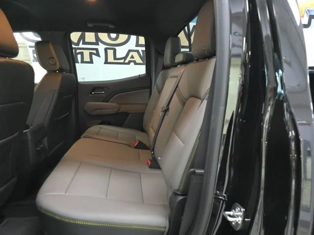 2026 Chevrolet Colorado ZR2 - Photo 10