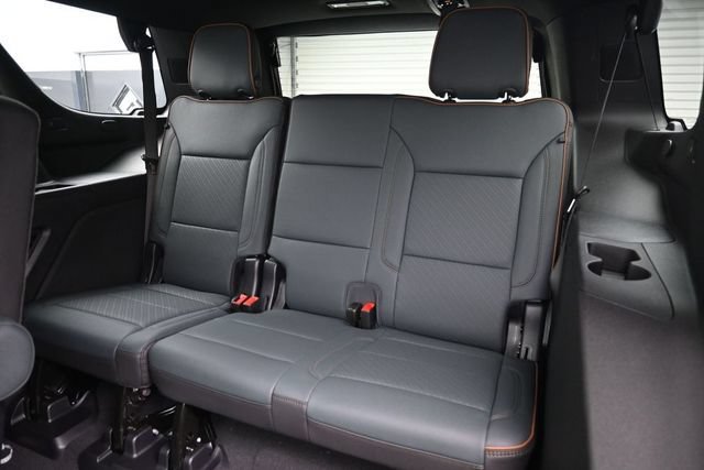 2026 GMC Yukon AT4 - Photo 13