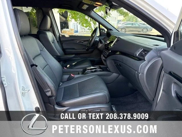 Used 2022 White Honda Elite image 13