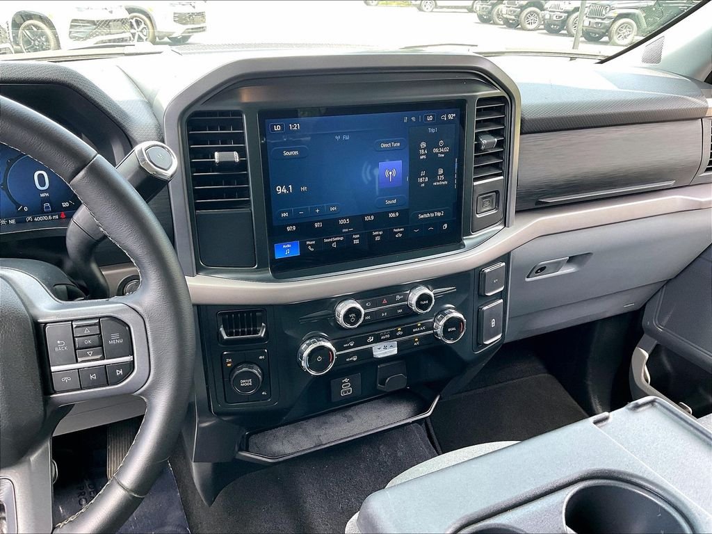 Used 2025 White Ford XLT image 17