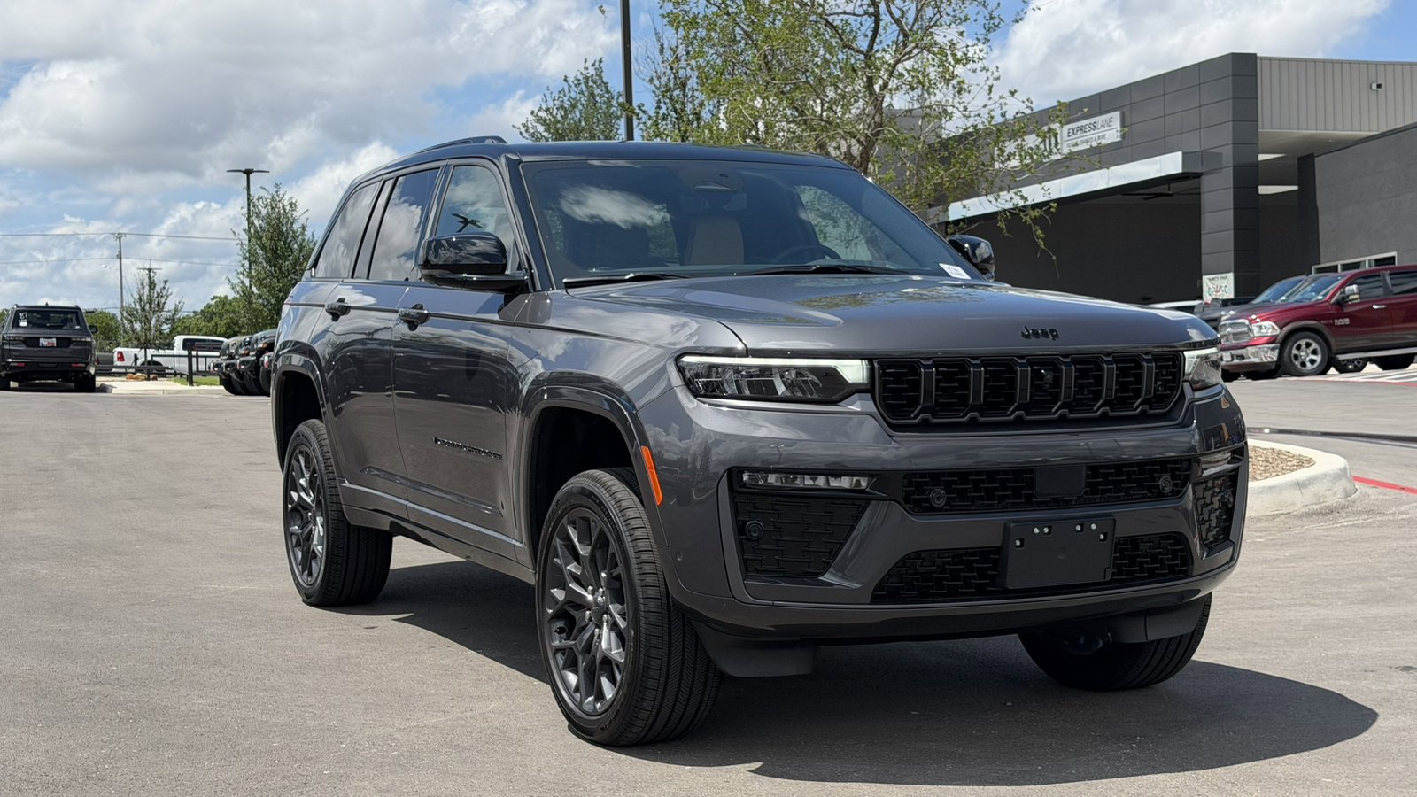 Certified Used 2026 Baltic Gray Metallic Clearcoat Jeep Summit image 3