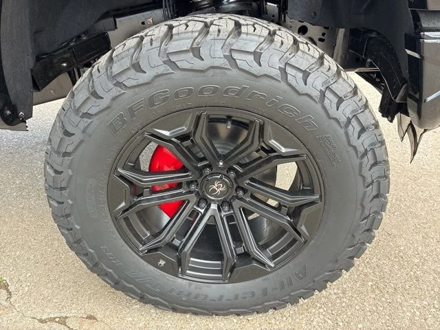 New 2026 Black Ford XLT image 13