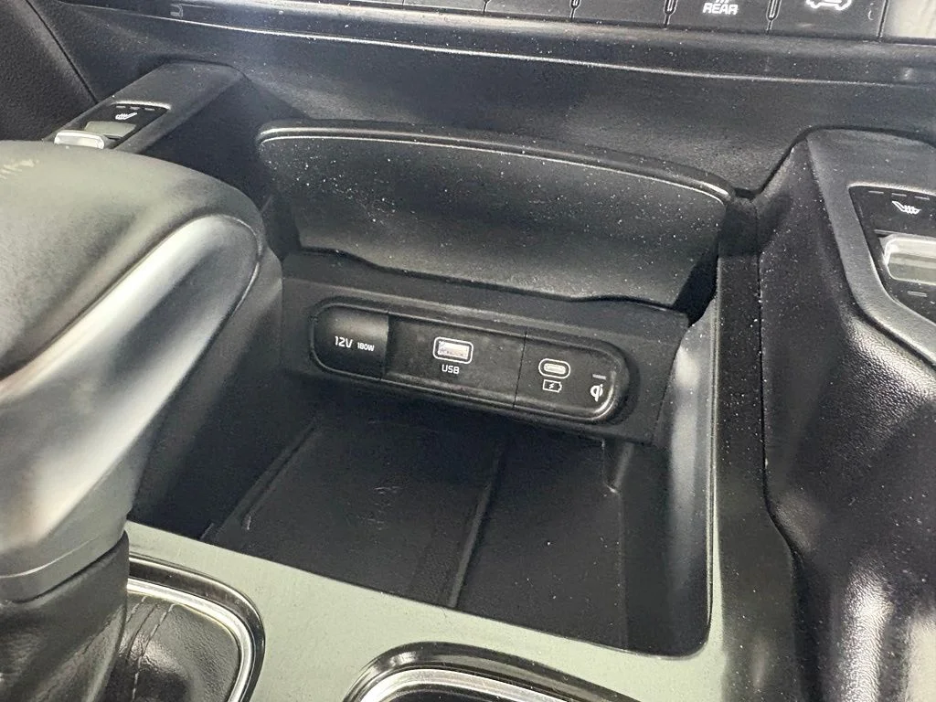 Certified Used 2024 White Kia SX-Prestige X-Pro image 23