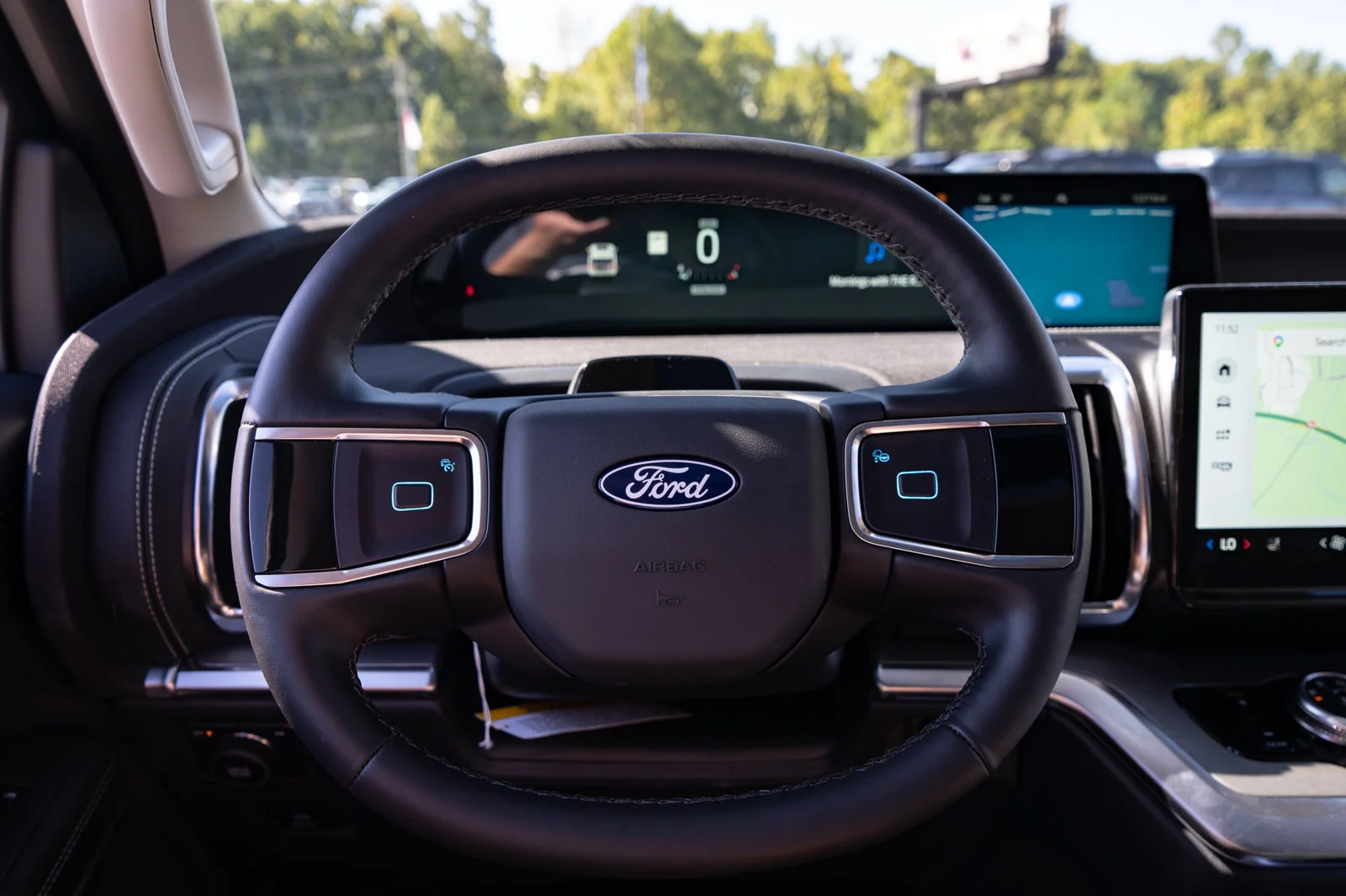 Used 2027 White Ford Platinum image 50