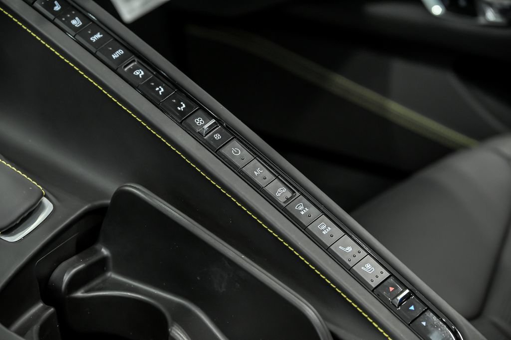 2023 Chevrolet Corvette 3LT - Photo 21