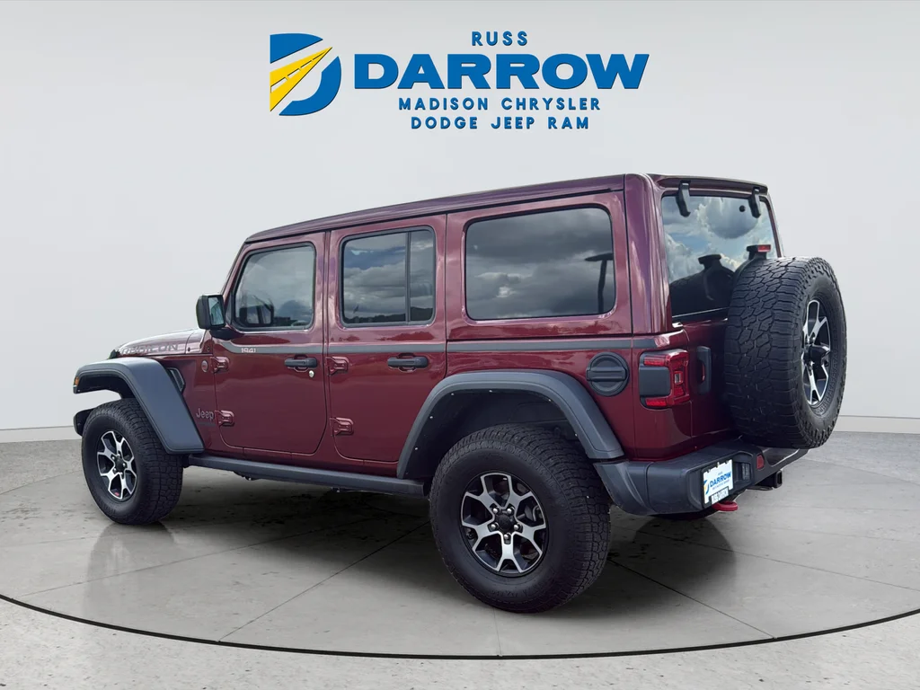 Used 2021 Red Jeep Unlimited Rubicon image 3