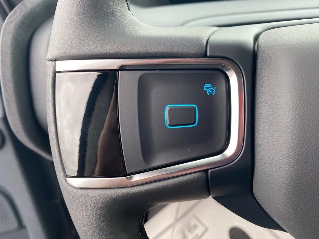 New 2026 Dark Matter Gray Metallic Ford Active image 17