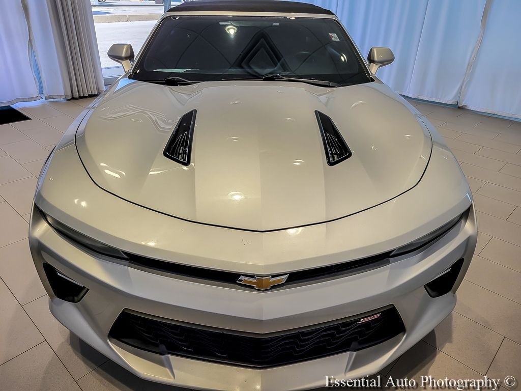 Used 2017 Silver Ice Metallic Chevrolet SS image 3