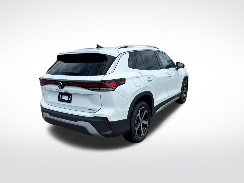 New 2026 White/off-white Volkswagen 2.0T SE image 5