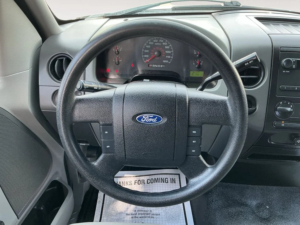 Used 2007 White Ford XL image 12