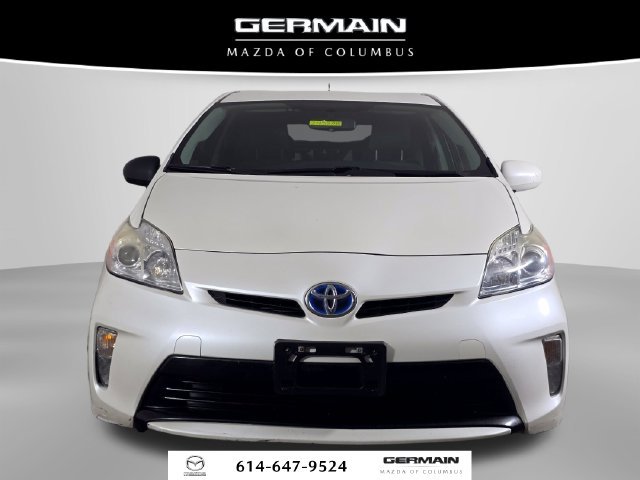 Used 2012 White Toyota Three image 3