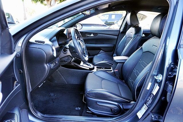 Used 2024 Gray Kia GT-Line image 12