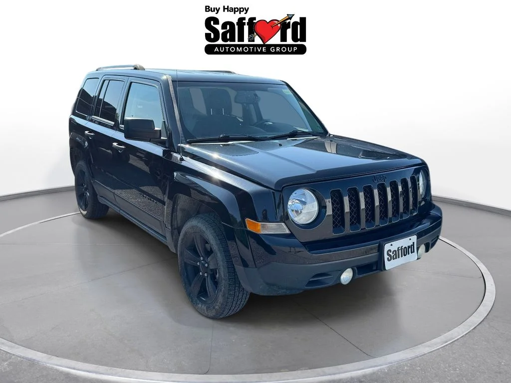 Used 2015 Black Jeep Sport image 9