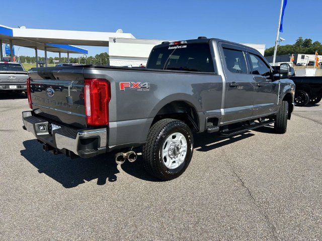 Used 2026 Gray Ford XLT image 6