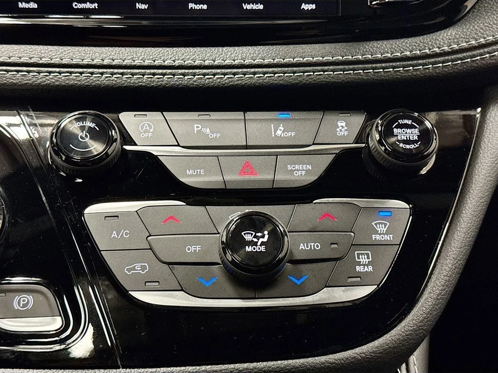 2026 Chrysler Pacifica Limited - Photo 37