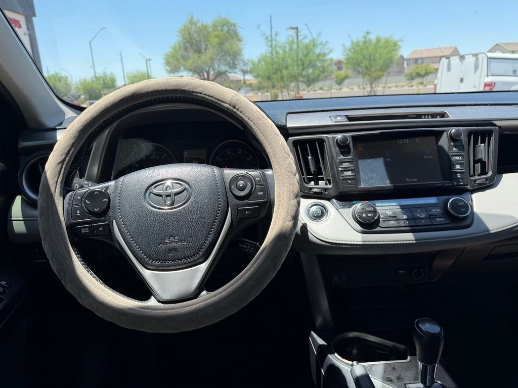Used 2017 Gray Toyota XLE image 14