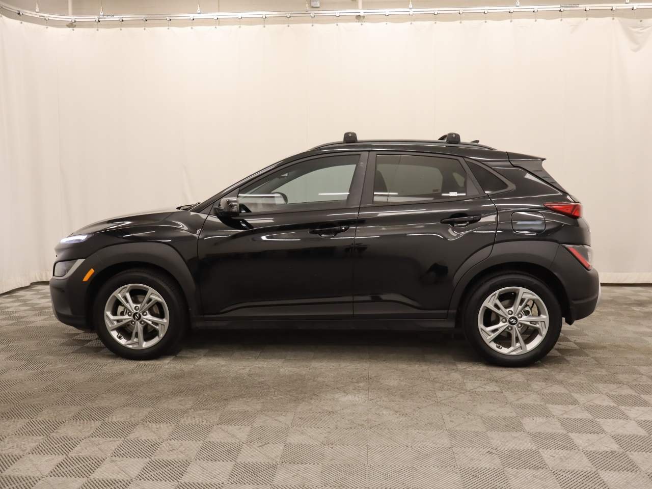 Certified Used 2023 Abyss Black Pearl Hyundai SEL image 2