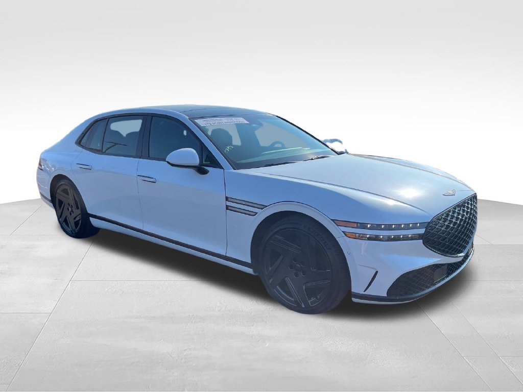 Used 2026 White Genesis 3.5T e-SC image 7