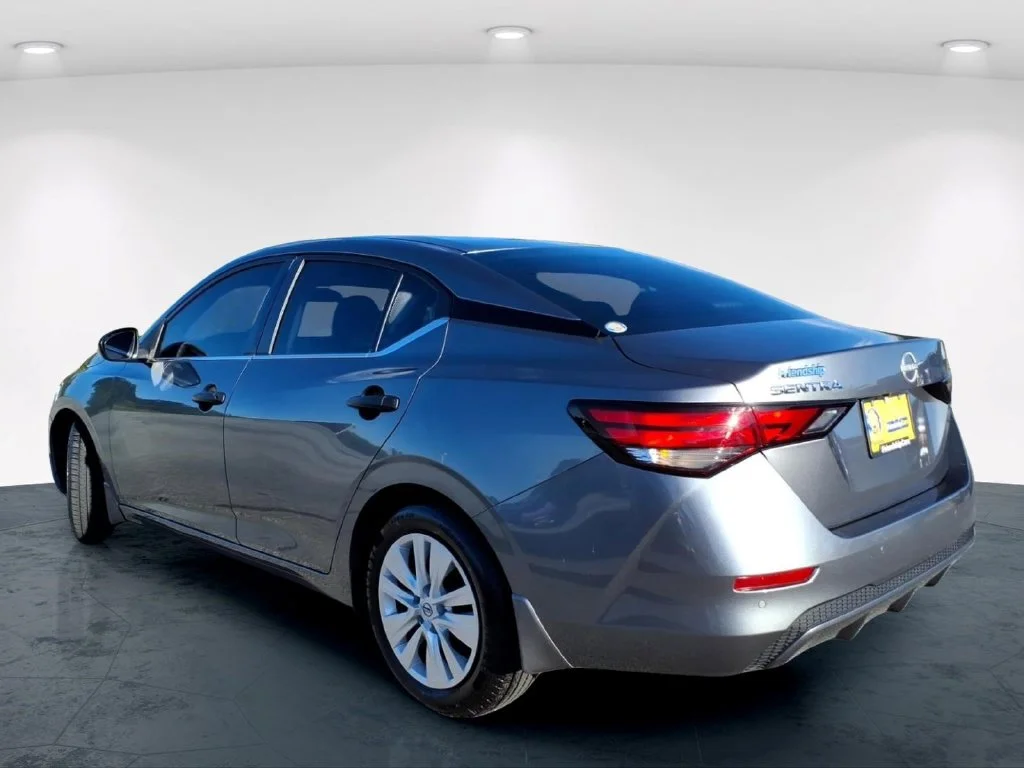 Used 2024 Gray Nissan S image 11