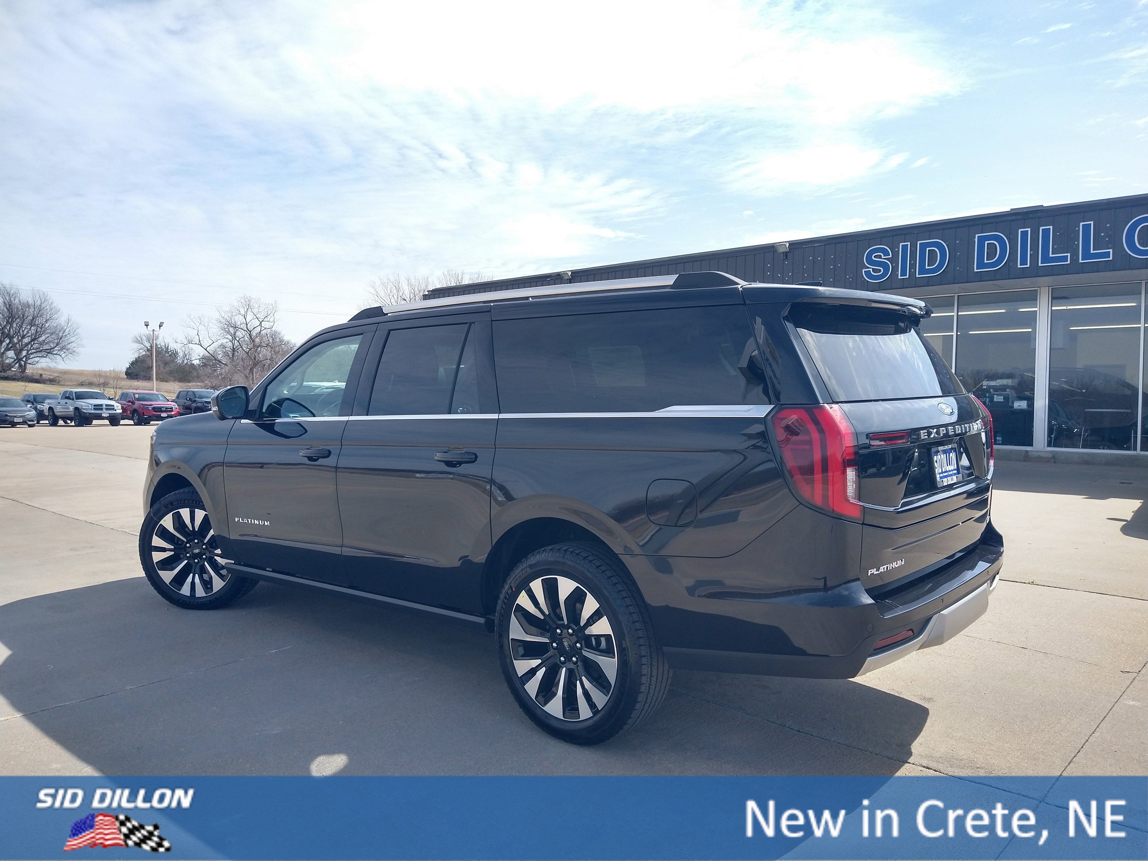 New 2026 Agate Black Metallic Ford Platinum image 18