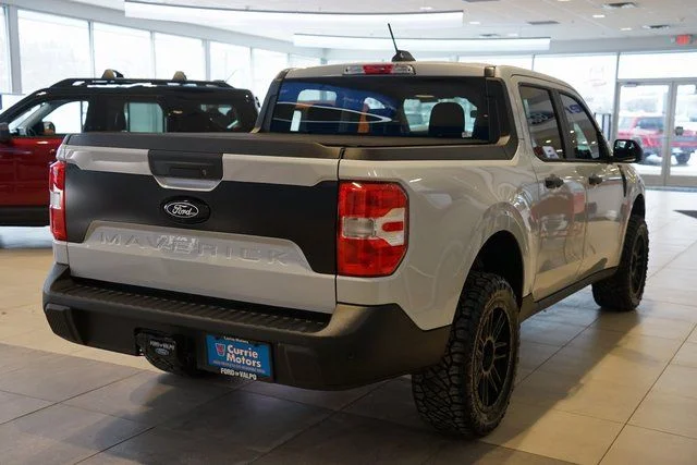 New 2026 Space White Metallic Ford Lifted image 6