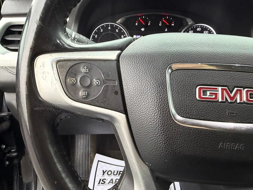 Used 2017 EBONY TWILIGHT METALLIC GMC SLE image 33