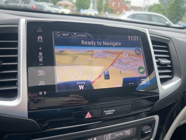 2018 Honda Pilot Touring - Photo 23