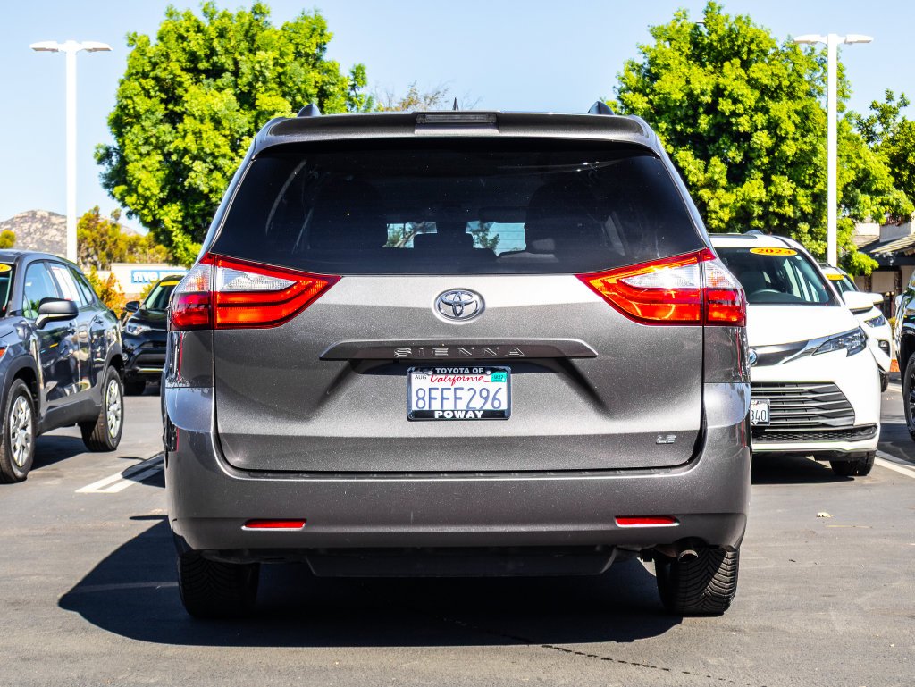 Certified Used 2018 Gray Toyota LE image 9