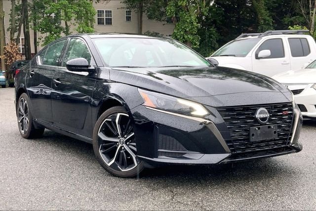 2023 Nissan Altima 2.5 SR AWD's photo