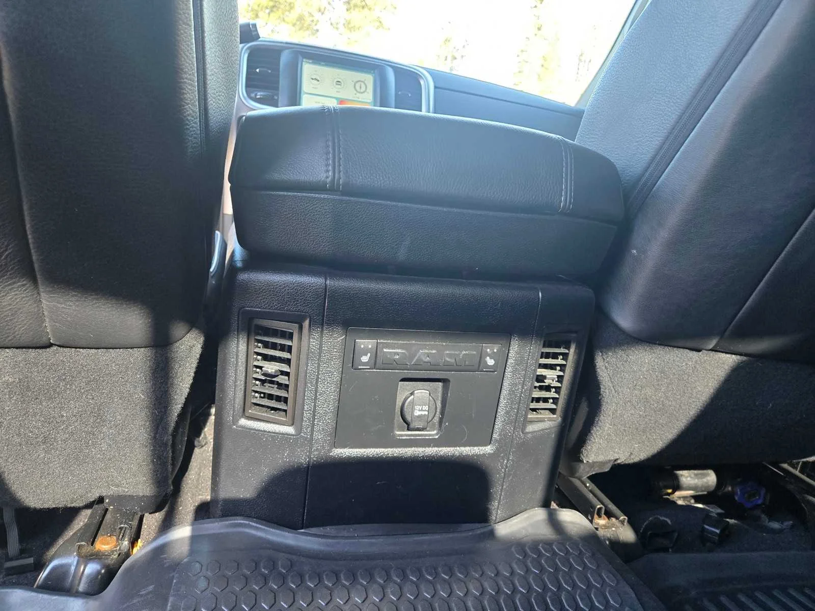 Used 2016  Ram Longhorn Limited image 15