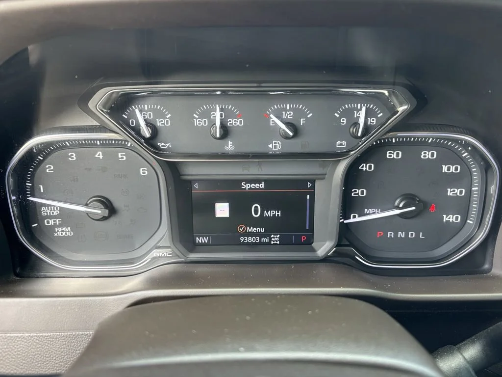 Used 2019 RED QUARTZ TINTCOAT GMC SLT image 21