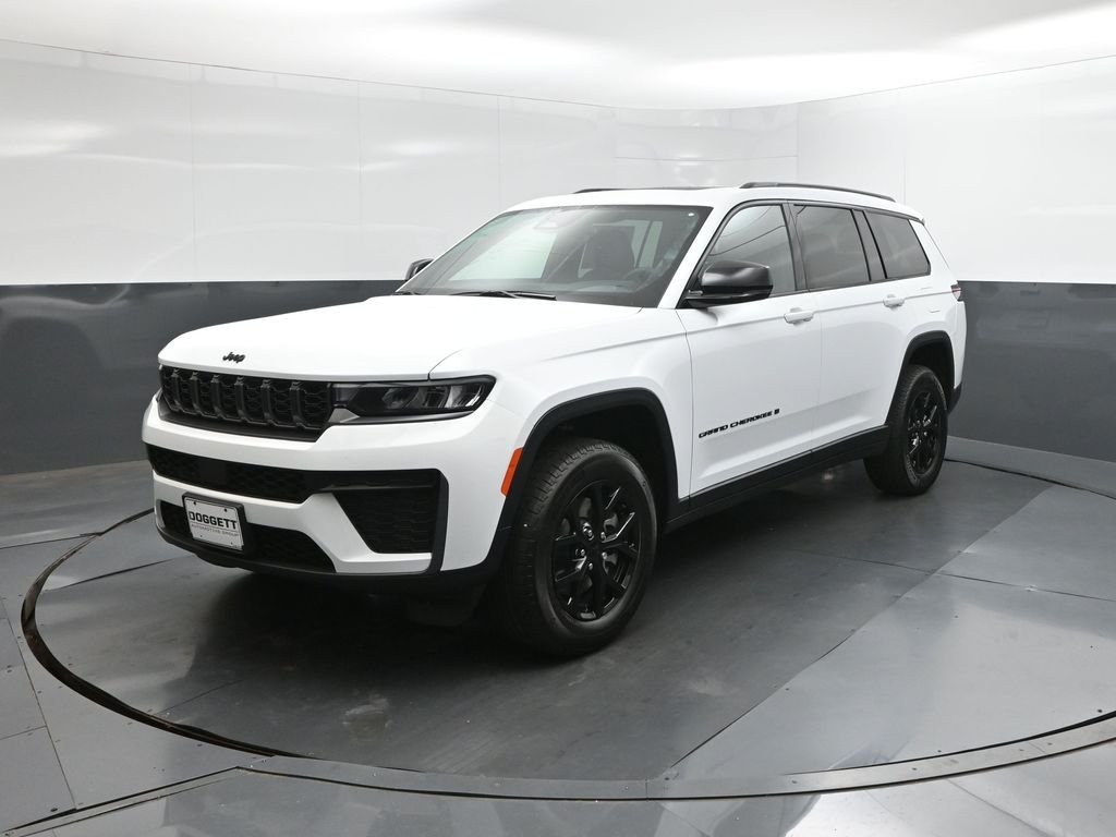 New 2026 Bright White Clear-Coat Exterior Paint Jeep Altitude image 34