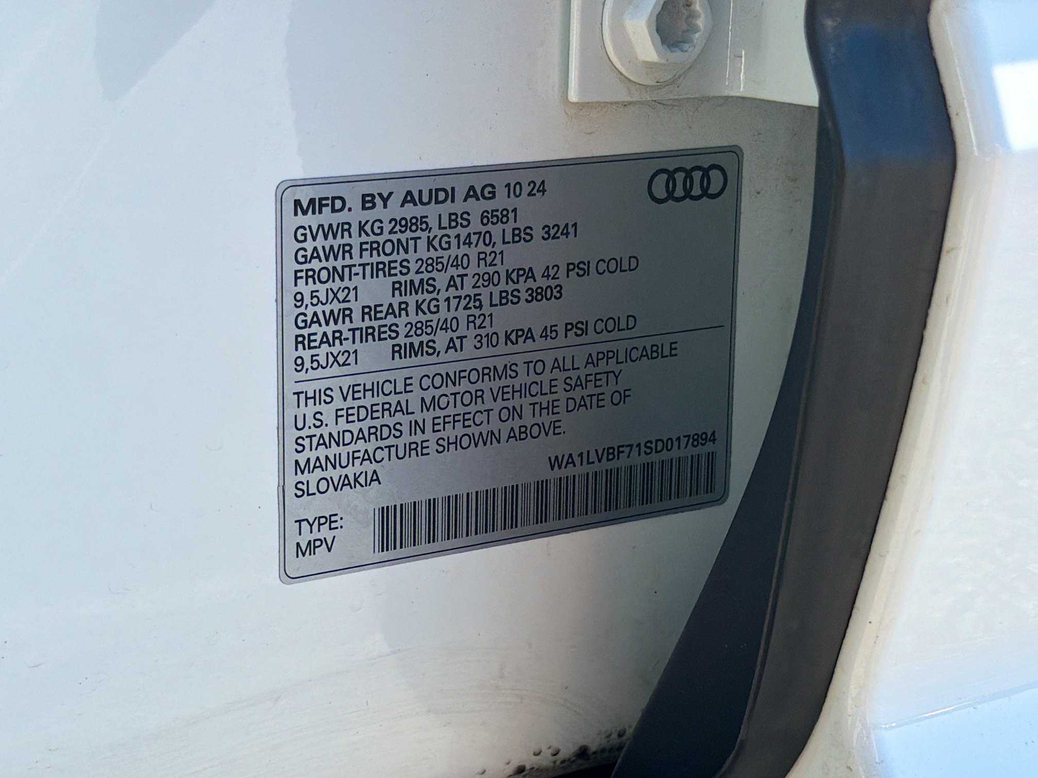 Used 2025 Carrara White Audi Premium Plus image 45