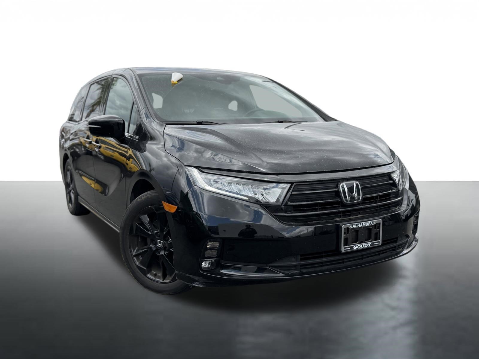 2024 Honda Odyssey SPORT's photo
