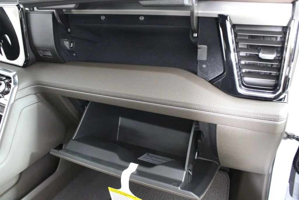 New 2026 Glacier White Tricoat GMC Denali image 19
