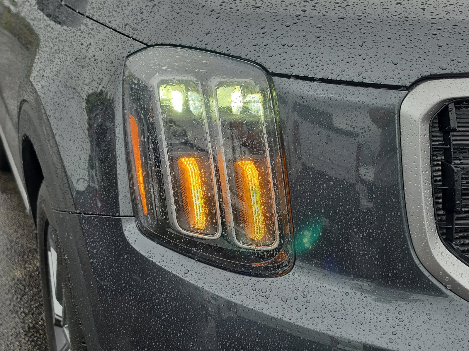 Used 2024 Gray Kia LX image 7