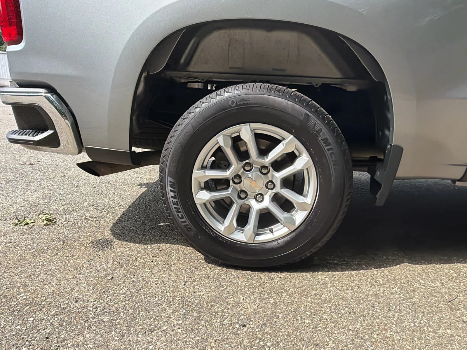 Used 2023 Sterling Gray Metallic Chevrolet LT image 6