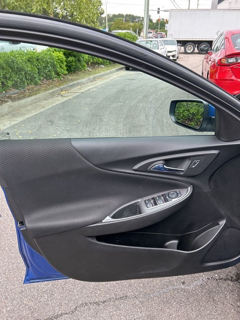 Used 2023 Blue Chevrolet LT image 16