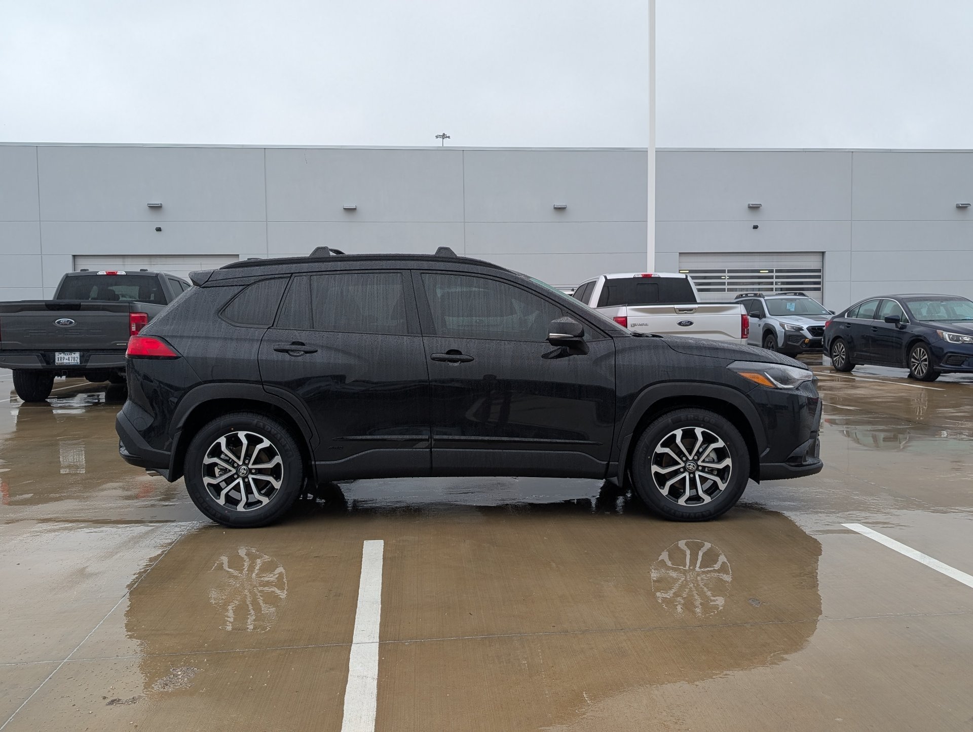 Used 2023 Black Toyota Hybrid SE image 6