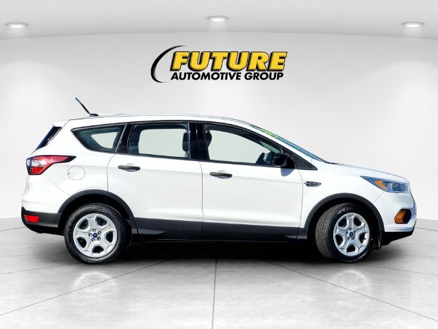 Used 2017 White Ford S image 3