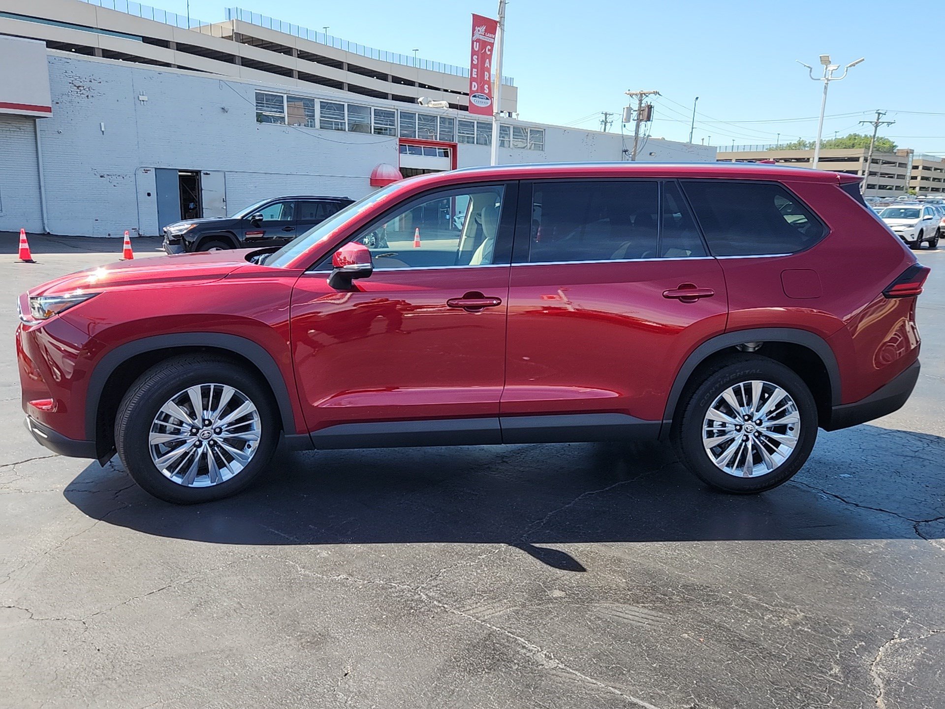 Used 2025 Red Toyota Platinum image 4