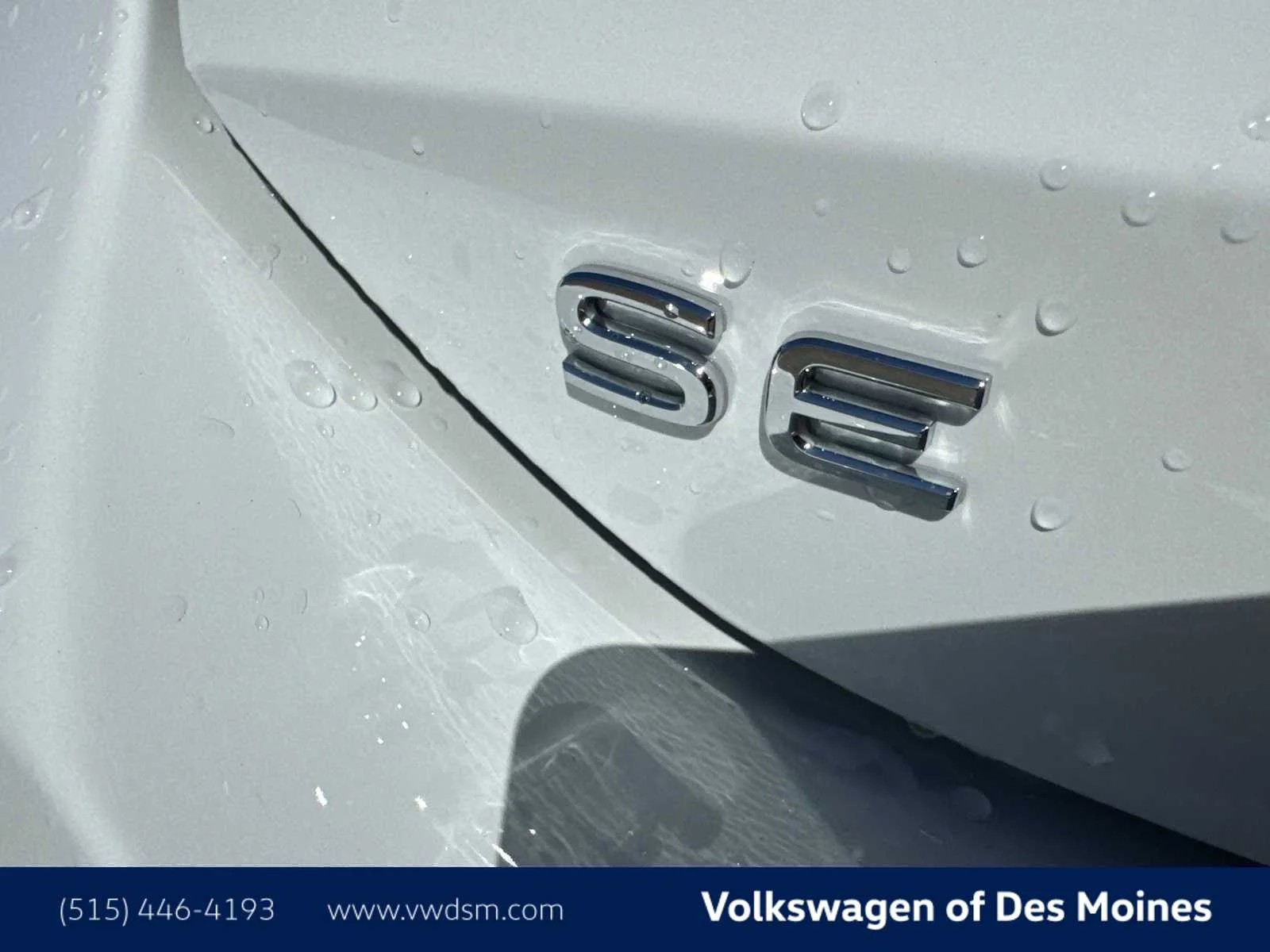 New 2026 Pure White Volkswagen SE image 6